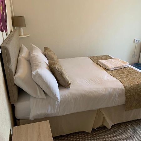 Sharn Bek Hotel Blackpool Bagian luar foto