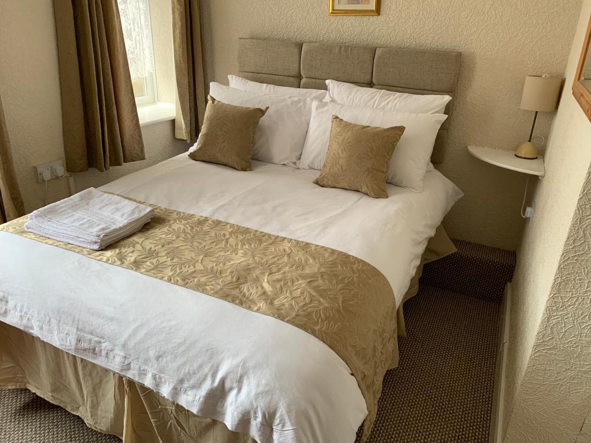 Sharn Bek Hotel Blackpool Bagian luar foto