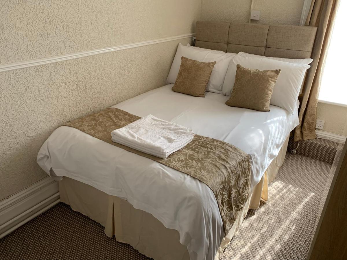 Sharn Bek Hotel Blackpool Bagian luar foto