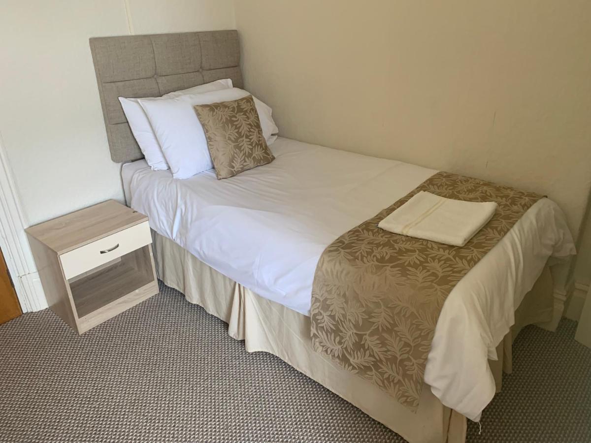 Sharn Bek Hotel Blackpool Bagian luar foto